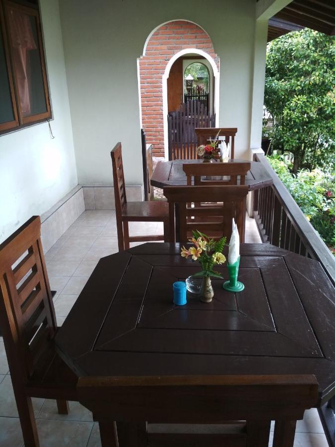 Made Homestay Munduk Exterior photo