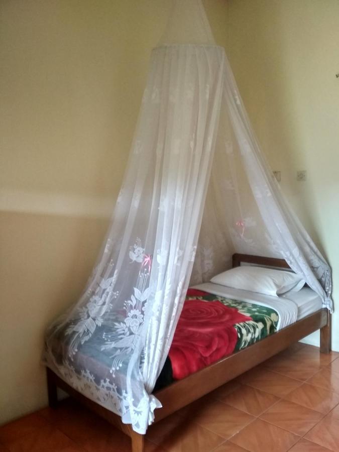 Made Homestay Munduk Exterior photo