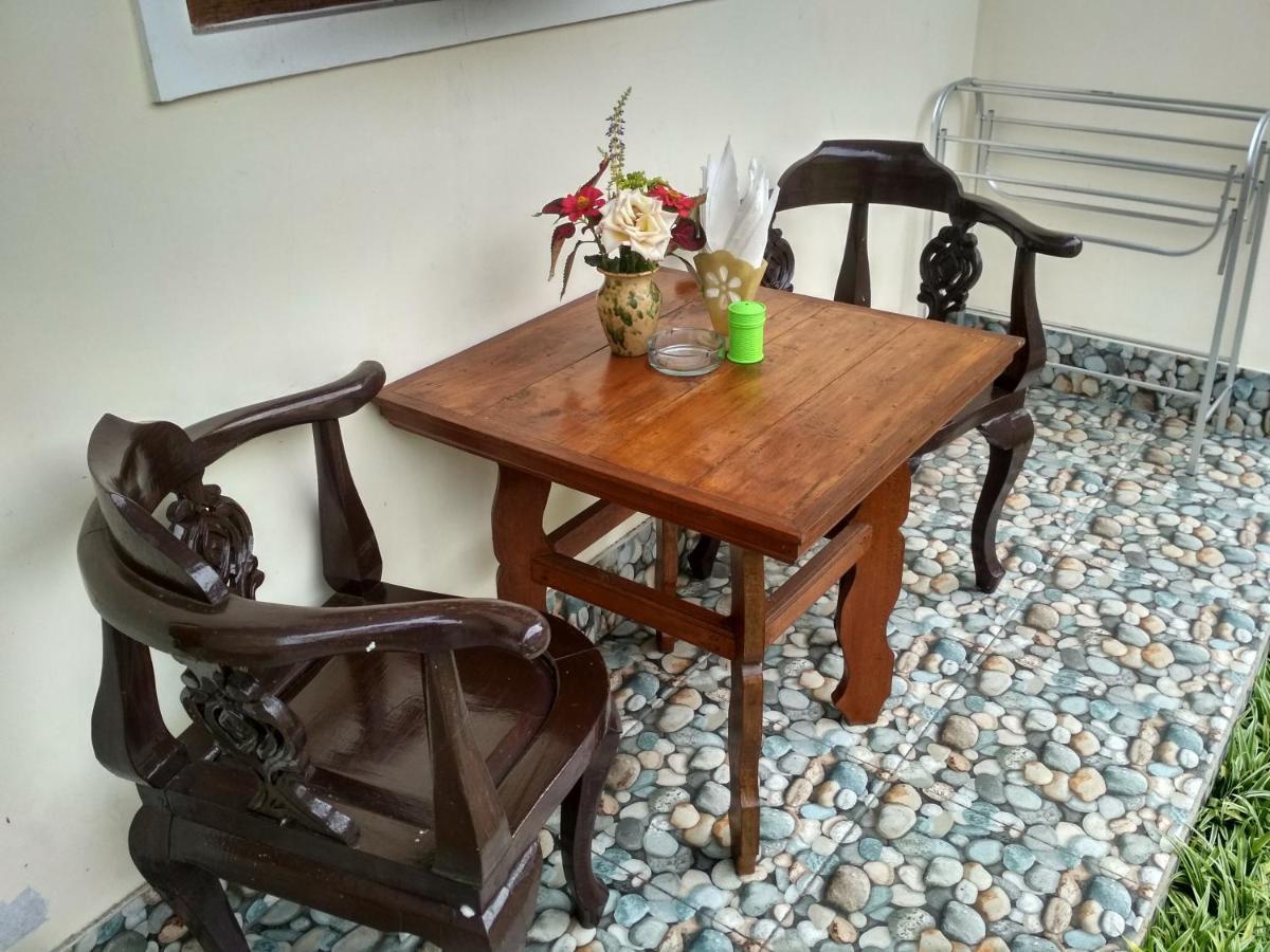 Made Homestay Munduk Exterior photo