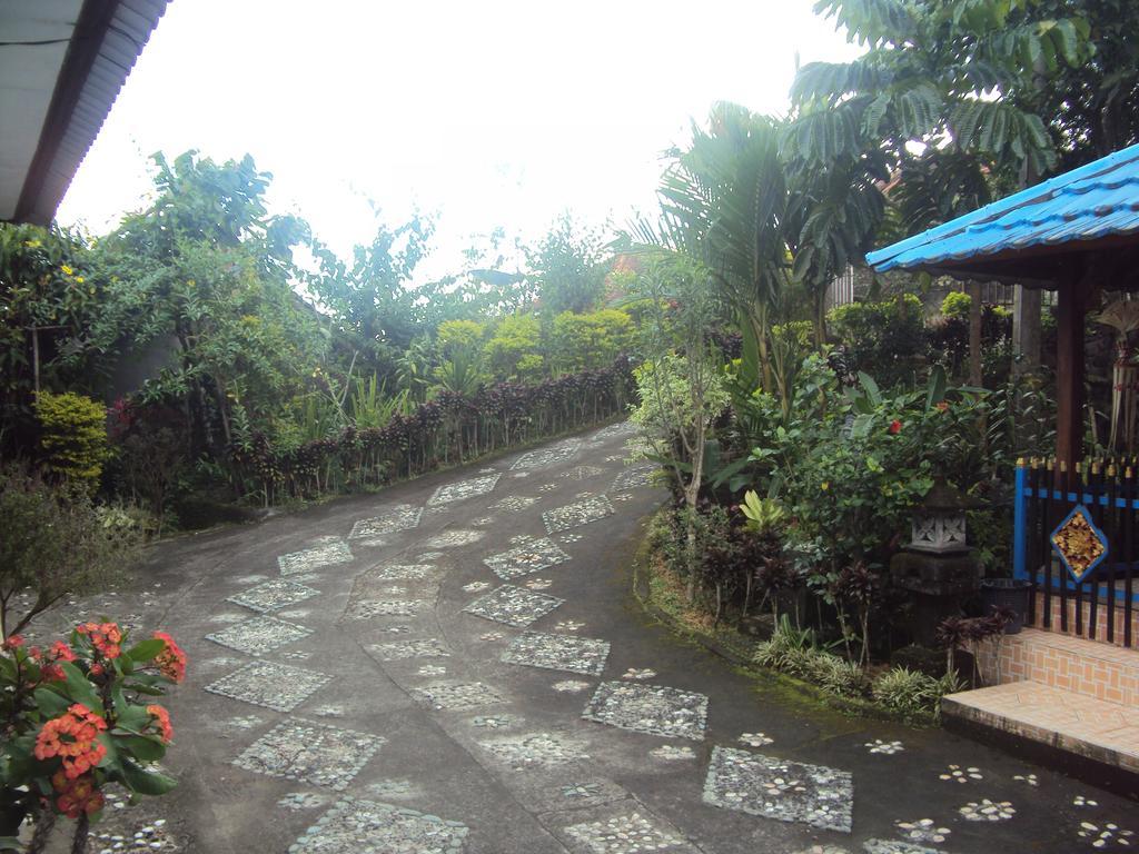 Made Homestay Munduk Exterior photo